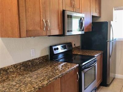 2643 NE 8th Avenue, Wilton Manors, FL 33334