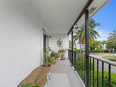 3613 Washington Road, West Palm Beach, FL 33405