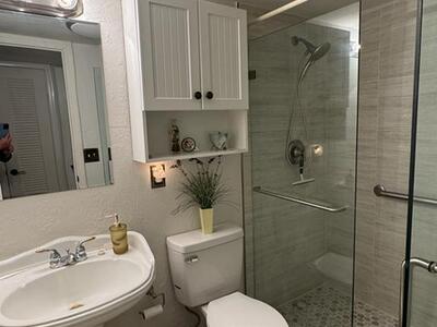 4500 N Federal Highway, Lighthouse Point, FL 33064