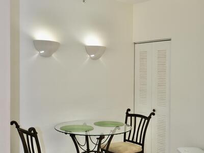 200 Uno Lago Drive, Juno Beach, FL 33408