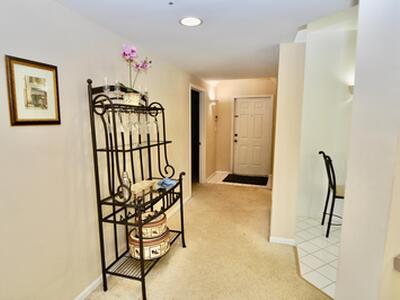 200 Uno Lago Drive, Juno Beach, FL 33408