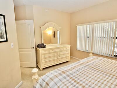 200 Uno Lago Drive, Juno Beach, FL 33408