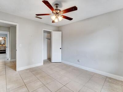 1918 SE Cheltenham Street, Port Saint Lucie, FL 34983