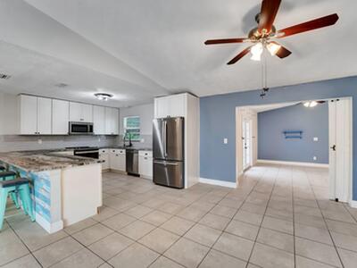 1918 SE Cheltenham Street, Port Saint Lucie, FL 34983