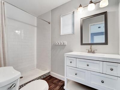 1918 SE Cheltenham Street, Port Saint Lucie, FL 34983