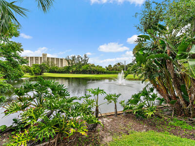 2604 Fairway Drive N, Jupiter, FL 33477