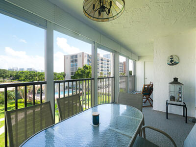 1629 Riverview Road, Deerfield Beach, FL 33441