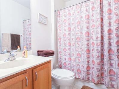 433 Amador Lane, West Palm Beach, FL 33401