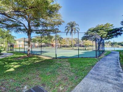 4155 N Haverhill Road, West Palm Beach, FL 33417