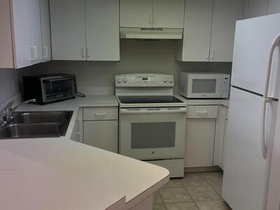 4155 N Haverhill Road, West Palm Beach, FL 33417