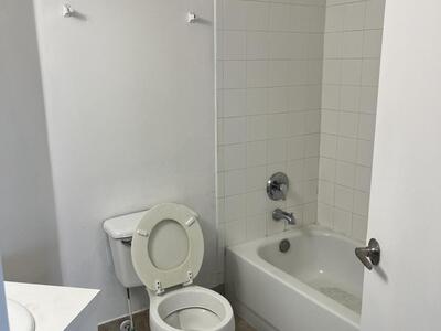 4155 N Haverhill Road, West Palm Beach, FL 33417