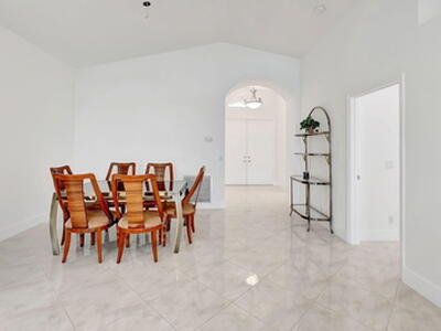 11752 Dove Hollow Avenue, Boynton Beach, FL 33437