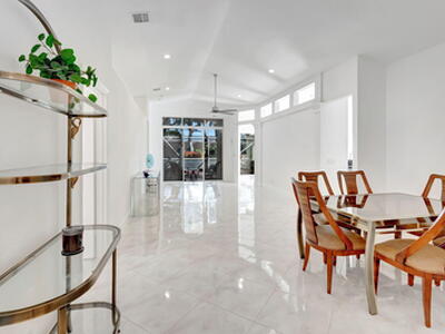 11752 Dove Hollow Avenue, Boynton Beach, FL 33437