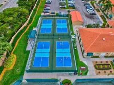 11752 Dove Hollow Avenue, Boynton Beach, FL 33437