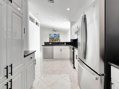 11752 Dove Hollow Avenue, Boynton Beach, FL 33437