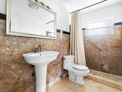 1301 SE 14 Drive, Deerfield Beach, FL 33441