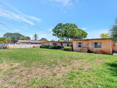 706 SE 4th Avenue, Delray Beach, FL 33483