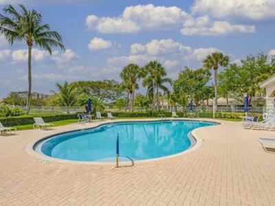 5052 Palmbrooke Circle, West Palm Beach, FL 33417