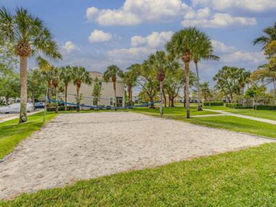 5052 Palmbrooke Circle, West Palm Beach, FL 33417