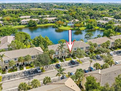5052 Palmbrooke Circle, West Palm Beach, FL 33417