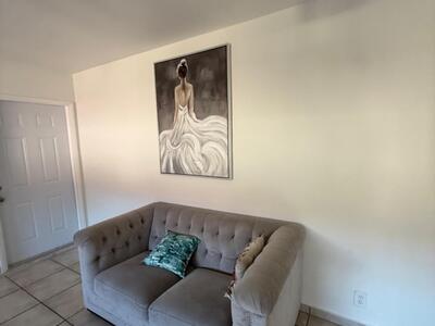 811 SE 16th Street, Fort Lauderdale, FL 33316