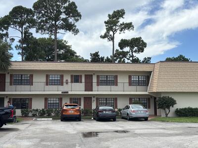 4285 Oak Terrace Drive, Greenacres, FL 33463