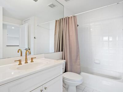 8405 Legend Club Drive, West Palm Beach, FL 33412