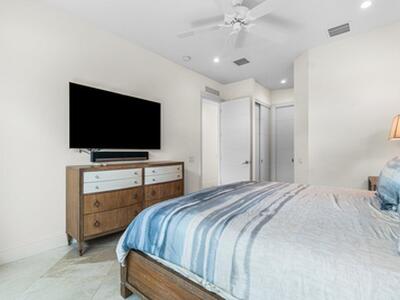 1212 Hillsboro Mile, Hillsboro Beach, FL 33062