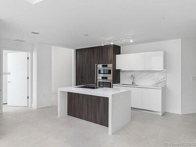 851 NE 1st Avenue, Miami, FL 33132