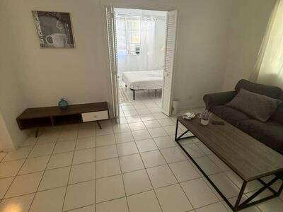 105 NE 16th Terrace, Fort Lauderdale, FL 33301