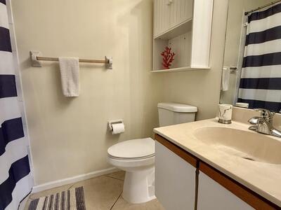 1002 Keystone Drive, Jupiter, FL 33458