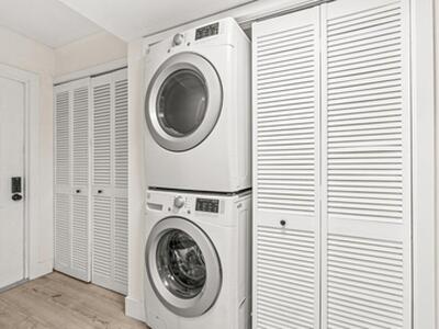 2935 SW 22nd Avenue, Delray Beach, FL 33445