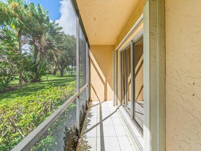 2935 SW 22nd Avenue, Delray Beach, FL 33445