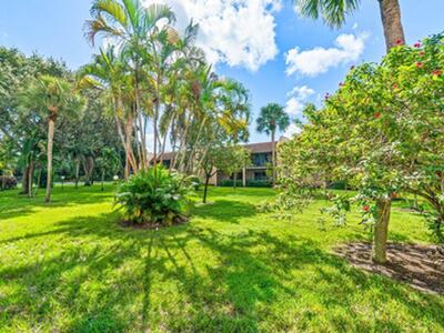 2935 SW 22nd Avenue, Delray Beach, FL 33445