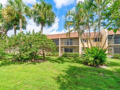 2935 SW 22nd Avenue, Delray Beach, FL 33445