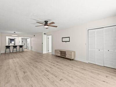 2935 SW 22nd Avenue, Delray Beach, FL 33445