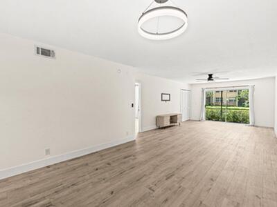 2935 SW 22nd Avenue, Delray Beach, FL 33445