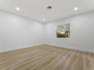 632 Allen Avenue, Delray Beach, FL 33483