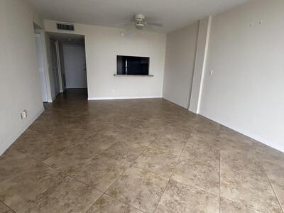 480 Executive Center Drive, West Palm Beach, FL 33401