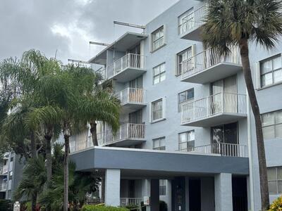 480 Executive Center Drive, West Palm Beach, FL 33401