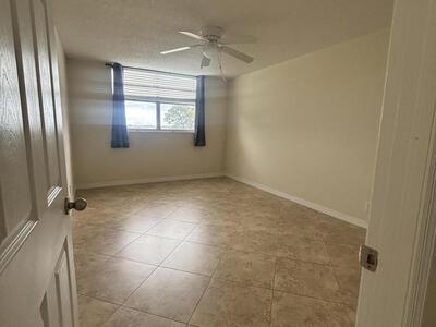 480 Executive Center Drive, West Palm Beach, FL 33401