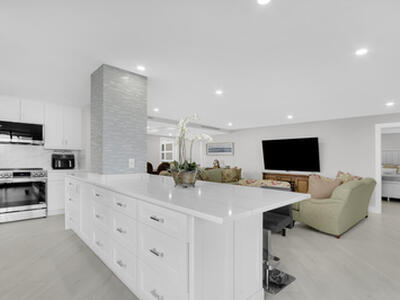 5380 N Ocean Drive, Singer Island, FL 33404