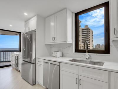 5380 N Ocean Drive, Singer Island, FL 33404