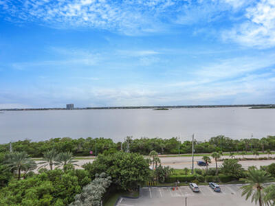 5380 N Ocean Drive, Singer Island, FL 33404