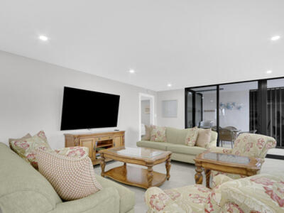 5380 N Ocean Drive, Singer Island, FL 33404