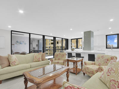 5380 N Ocean Drive, Singer Island, FL 33404