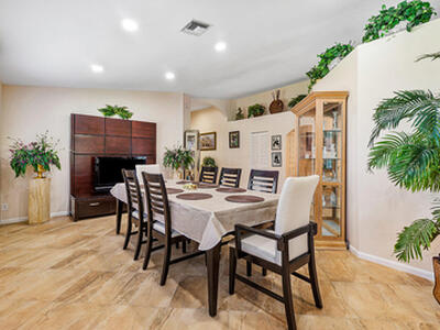 1710 N Lakefield North Court N, Wellington, FL 33414