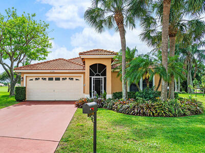 1710 N Lakefield North Court N, Wellington, FL 33414