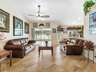 1710 N Lakefield North Court N, Wellington, FL 33414