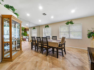 1710 N Lakefield North Court N, Wellington, FL 33414